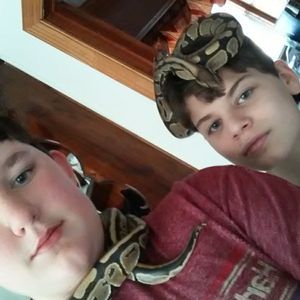 Meet your Posher, Christopher